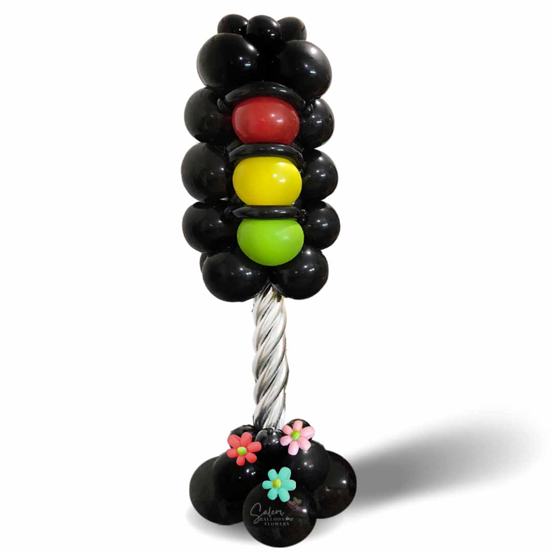 traffic light themed balloon column in black and silver, featuring the classic red, yellow and green lights. Balloon delivery in Salem Oregon and nearby cities.