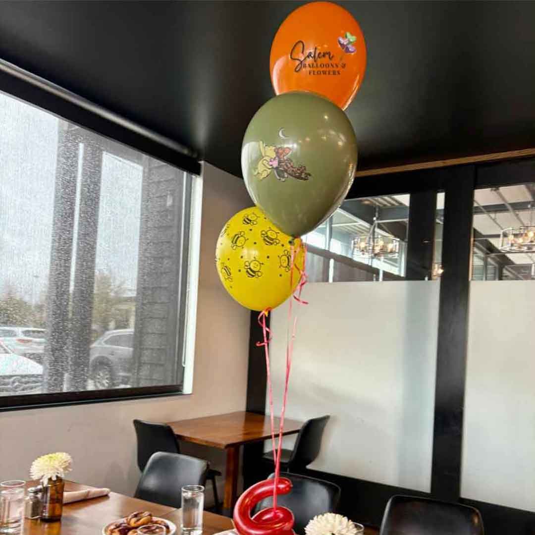 Winnie the Pooh Balloon Centerpiece (Minimum order 3)