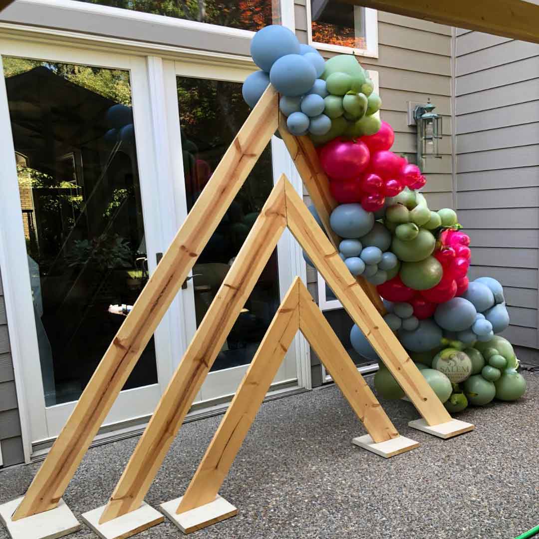 Salem Balloons and Flowers